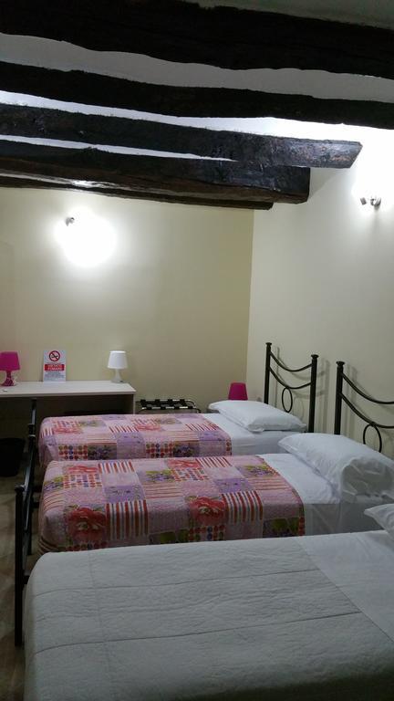 Bed And Breakfast Giaveno Δωμάτιο φωτογραφία